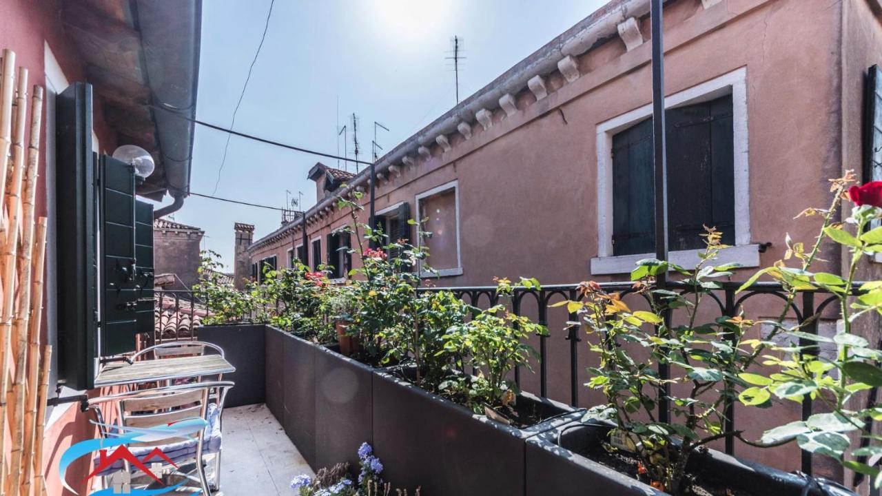 Au Nom De La Rose Apartamento Veneza Exterior foto